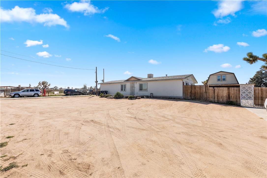 Photo 7 of 15 of 12330 Joshua Road mobile home