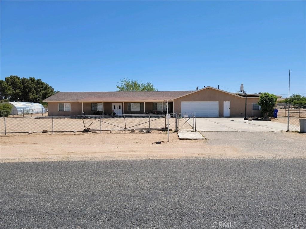 Photo 1 of 4 of 14625 Anacapa Road house