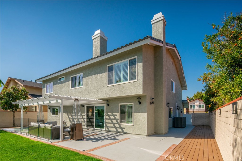 Photo 4 of 37 of 20824 Fuero Drive house