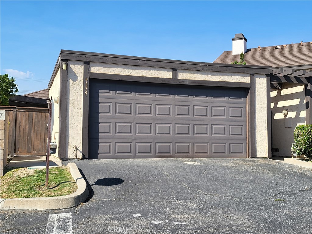 Photo 18 of 20 of 9379 Wedgewood Lane townhome