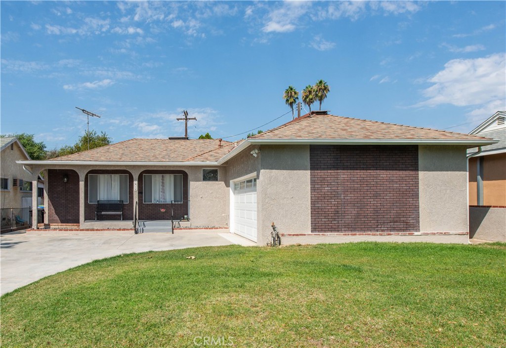 Photo 1 of 23 of 7515 Sunnybrae Avenue house