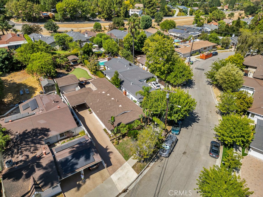 Photo 31 of 32 of 4401 Canoga Drive house