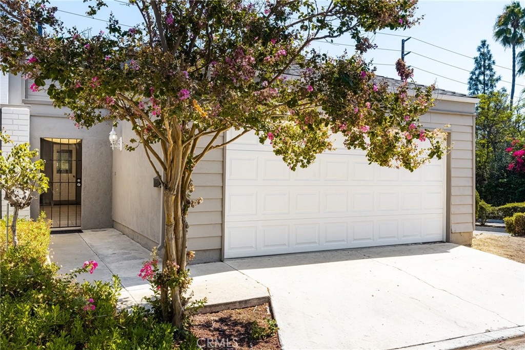 Photo 6 of 46 of 6782 Champagne Circle townhome