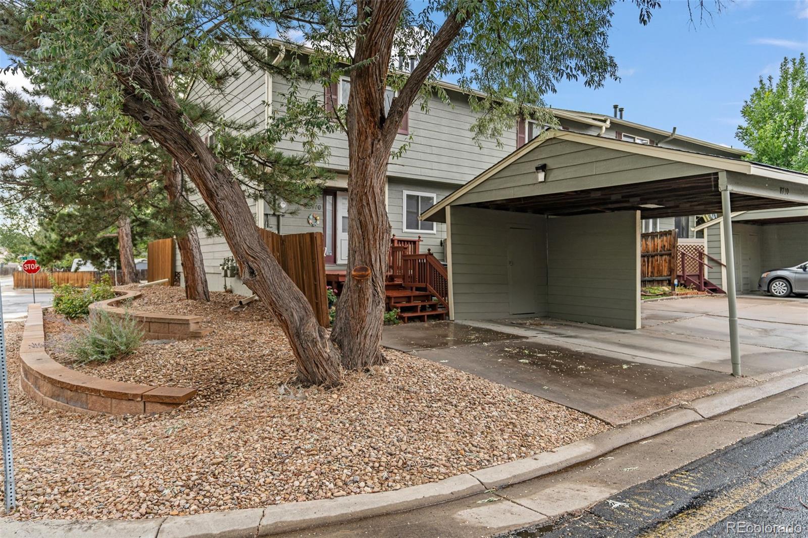 Photo 5 of 42 of 8710 Carr Loop townhome