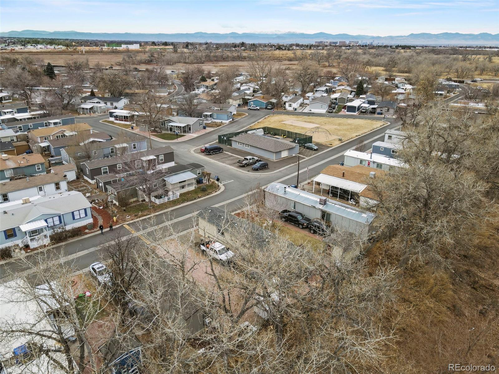 Photo 11 of 12 of 1960 Van Buren Way mobile home