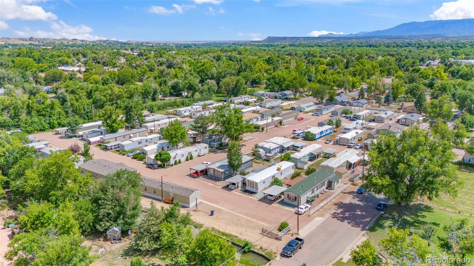 Photo 44 of 50 of 510 N 19th Street mobile home