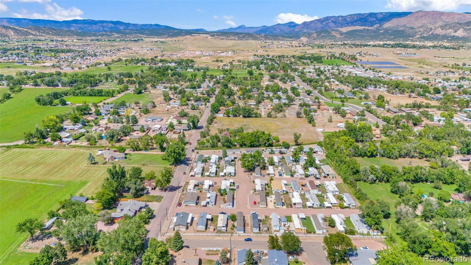 Photo 42 of 50 of 510 N 19th Street mobile home