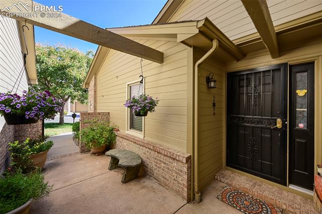 Photo 5 of 47 of 2854 Tenderfoot Hill Street townhome