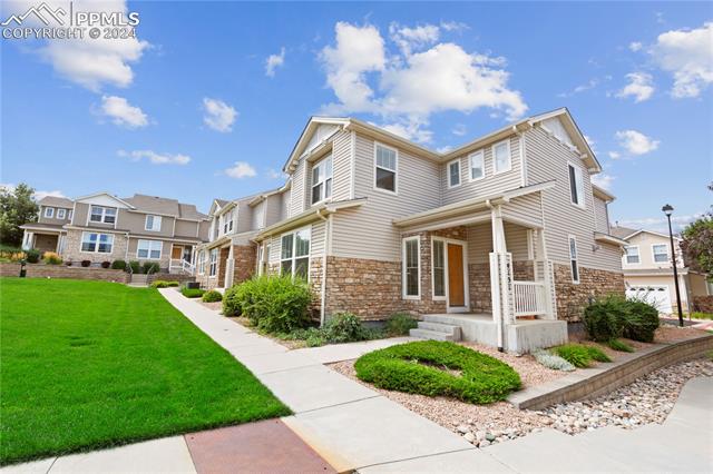 Photo 2 of 32 of 4131 Diamond Ridge View townhome