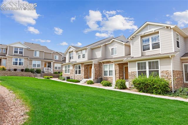 Photo 5 of 32 of 4131 Diamond Ridge View townhome