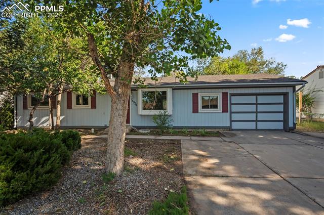 Photo 3 of 26 of 3920 Tennyson Avenue house