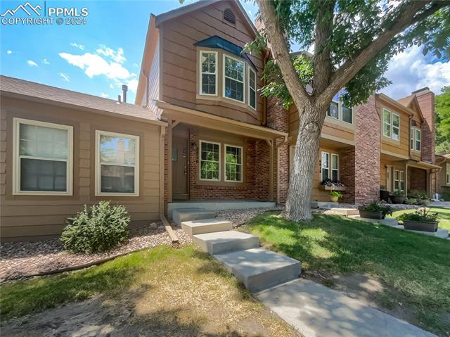 Photo 6 of 20 of 6826 Mountain Top Lane townhome