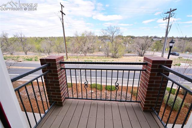 Photo 14 of 50 of 832 S Wahsatch Avenue townhome