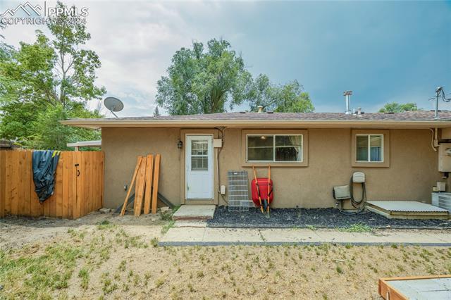 Photo 41 of 48 of 1530 W Boulder Street house