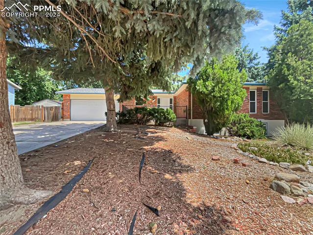 Photo 1 of 19 of 1915 Okeechobee Drive house