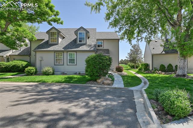 Photo 1 of 27 of 426 Cobblestone Drive townhome