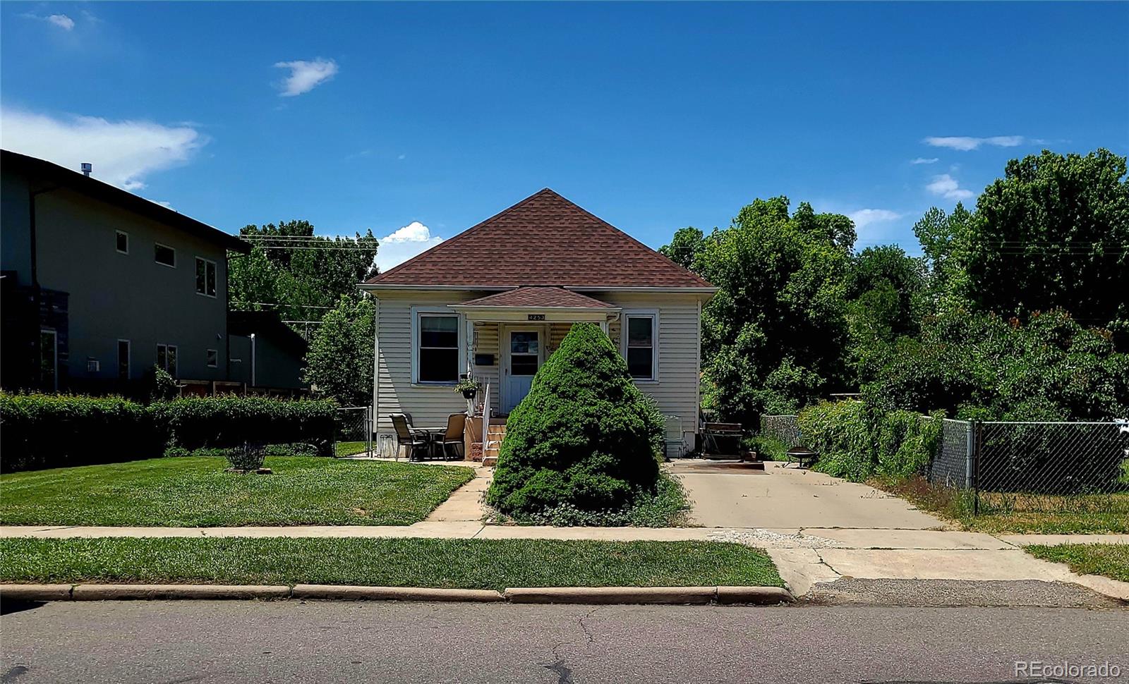 Photo 1 of 8 of 4253 Perry Street house