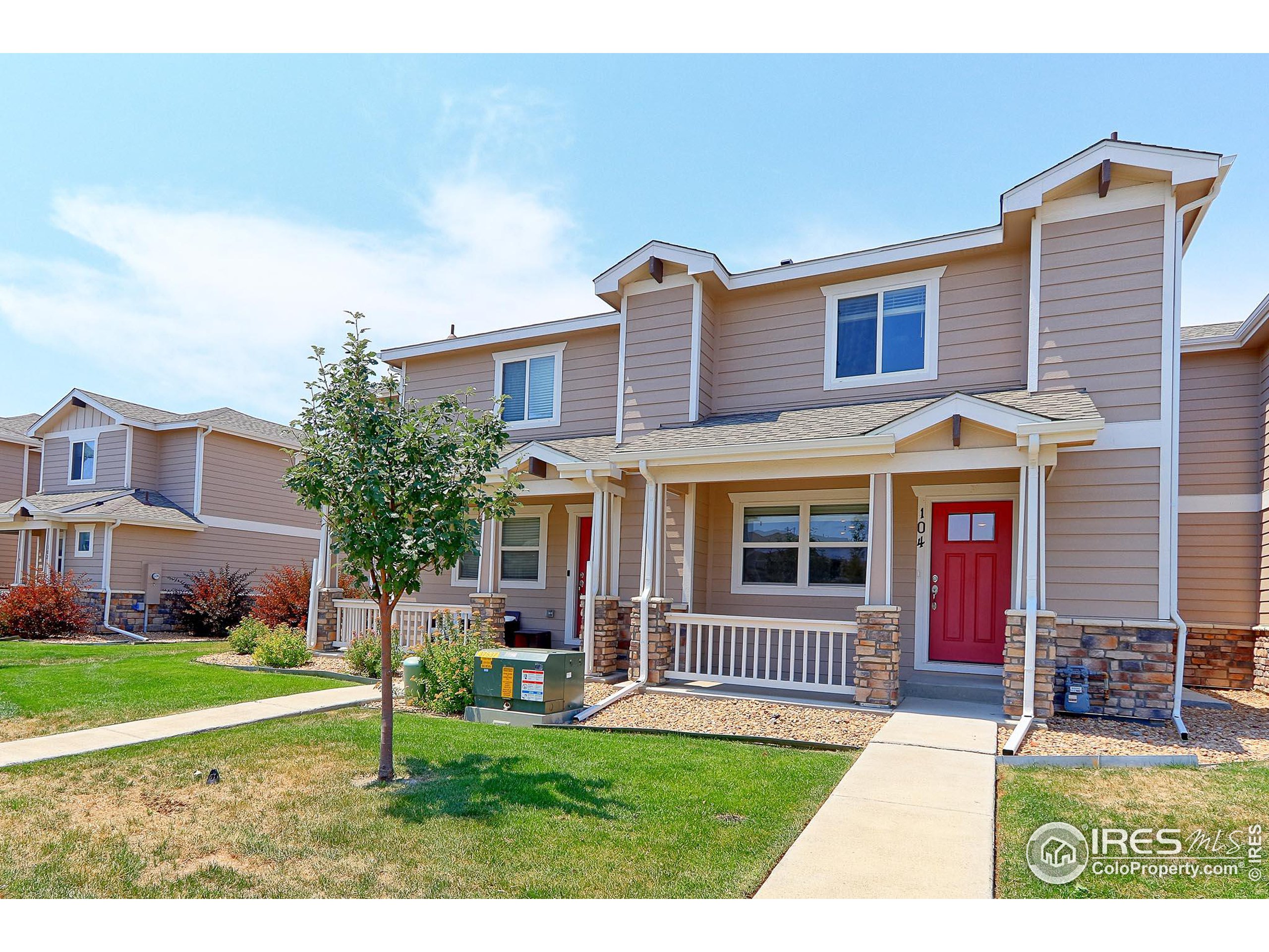 Photo 1 of 18 of 6108 Summit Peak Ct townhome