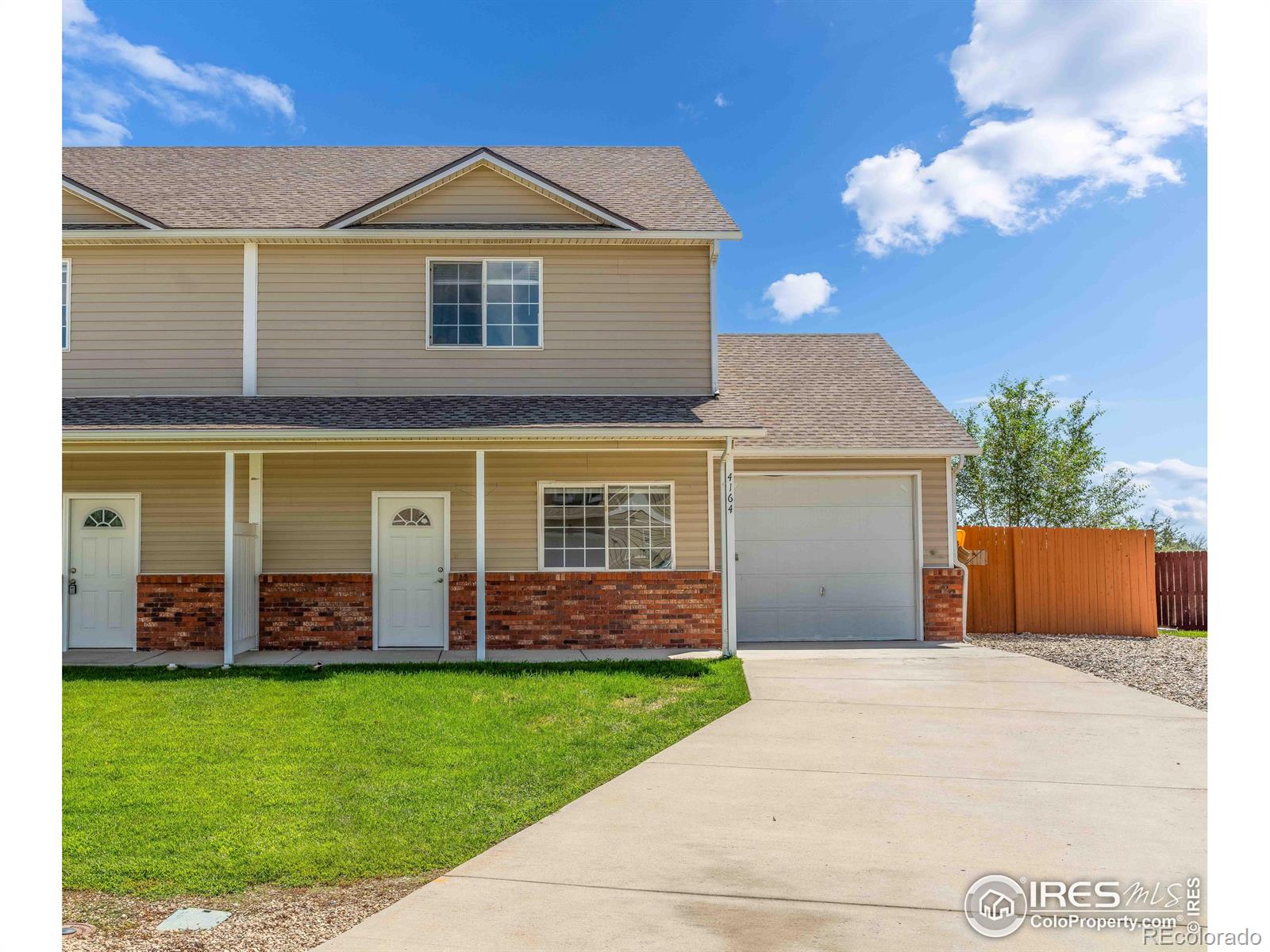 Photo 1 of 26 of 4164 Meadowview Court townhome