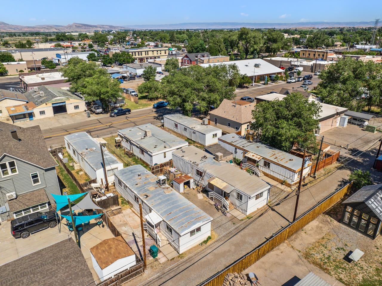 Photo 3 of 7 of 162 S Mulberry Street mobile home