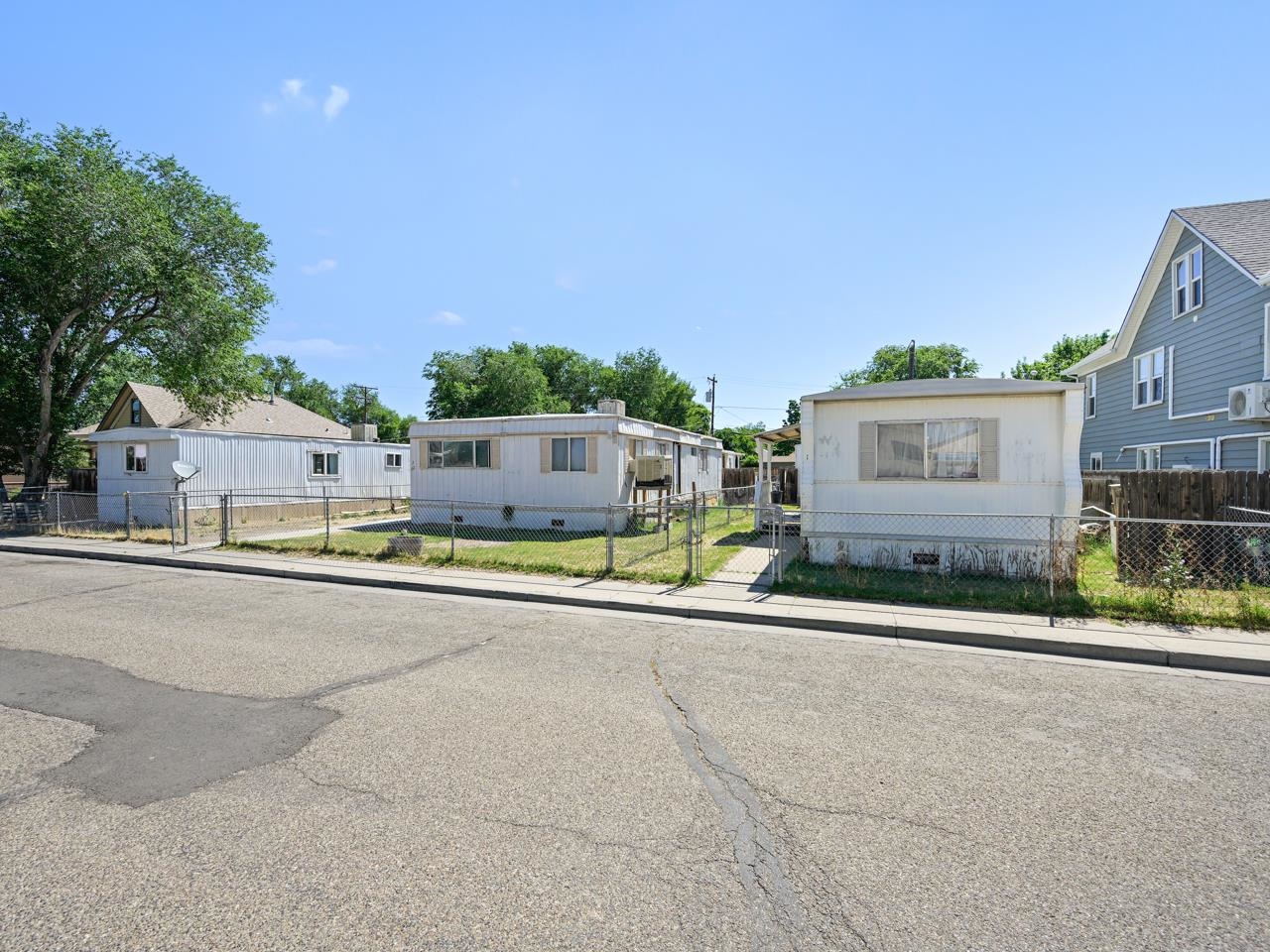 Photo 6 of 7 of 162 S Mulberry Street mobile home