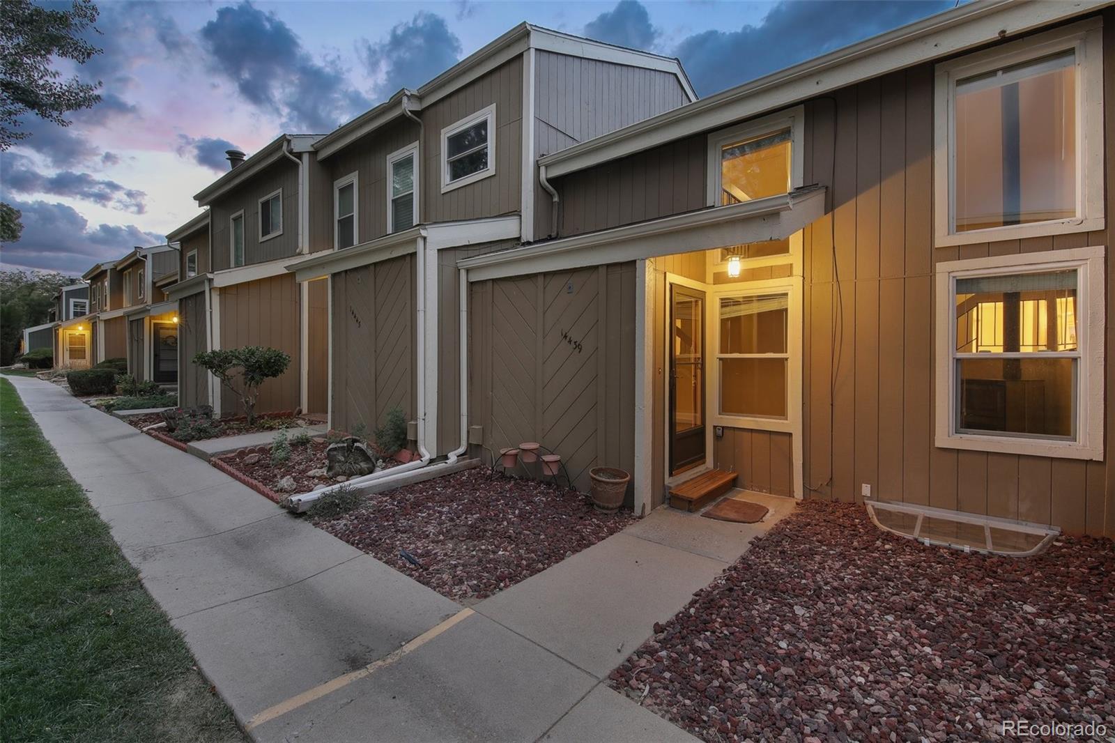 Photo 6 of 10 of 14439 W 32nd Avenue townhome