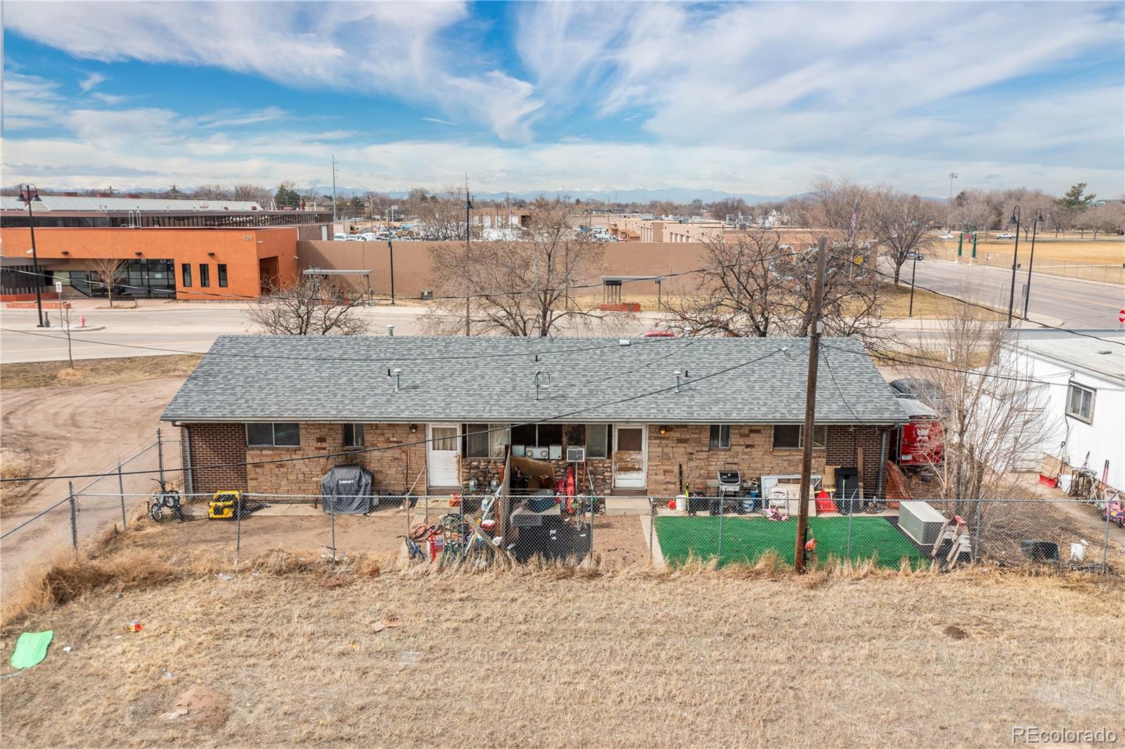 Photo 2 of 16 of 122 N 12th Avenue house