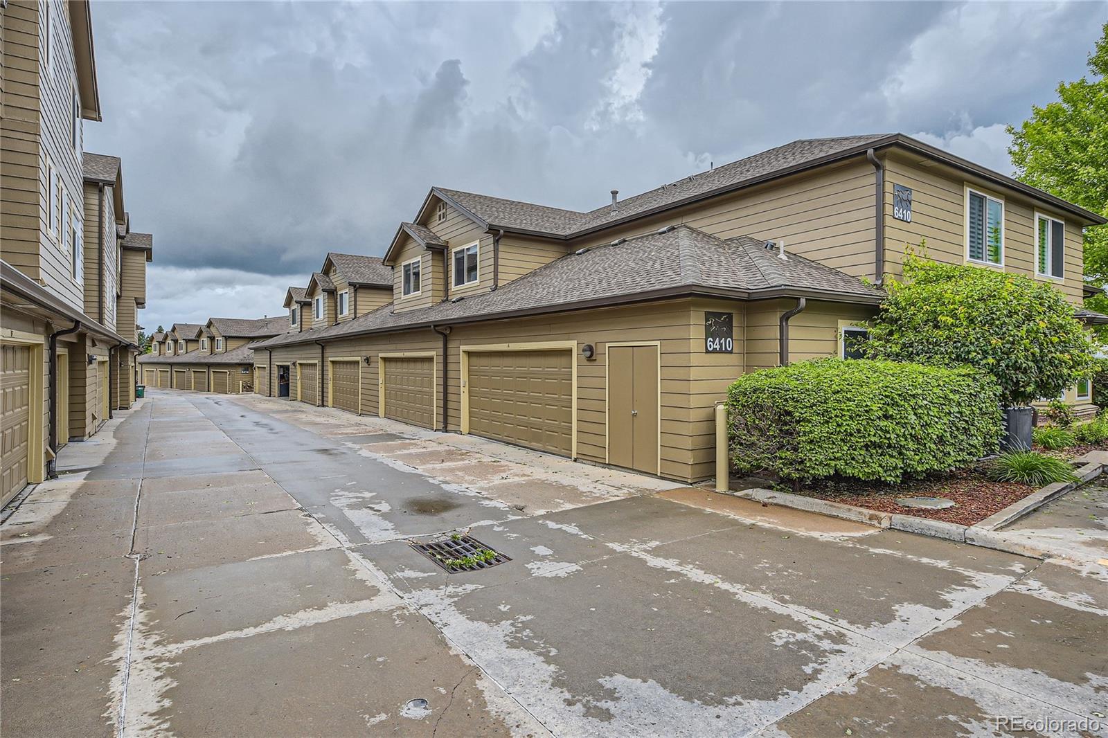 Photo 18 of 30 of 6410 Silver Mesa Drive B townhome