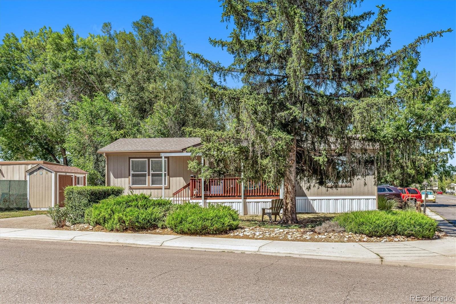 Photo 2 of 21 of 201 Skylark Circle mobile home