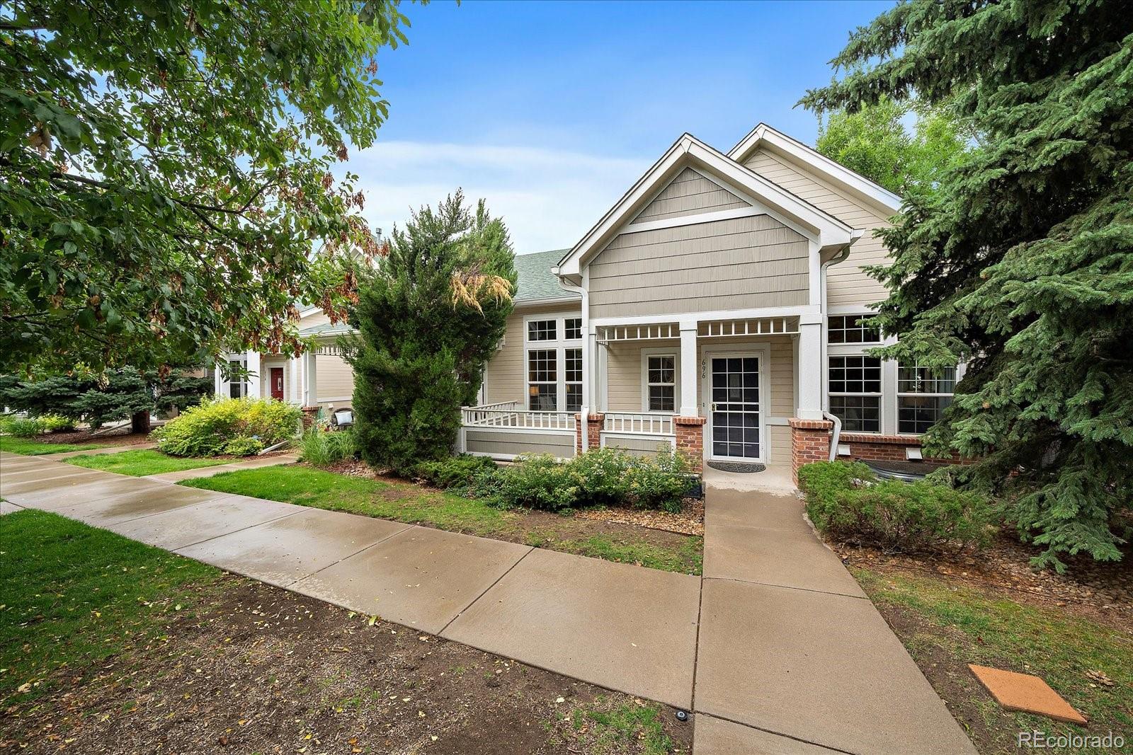 Photo 1 of 32 of 696 S Yarrow Street townhome