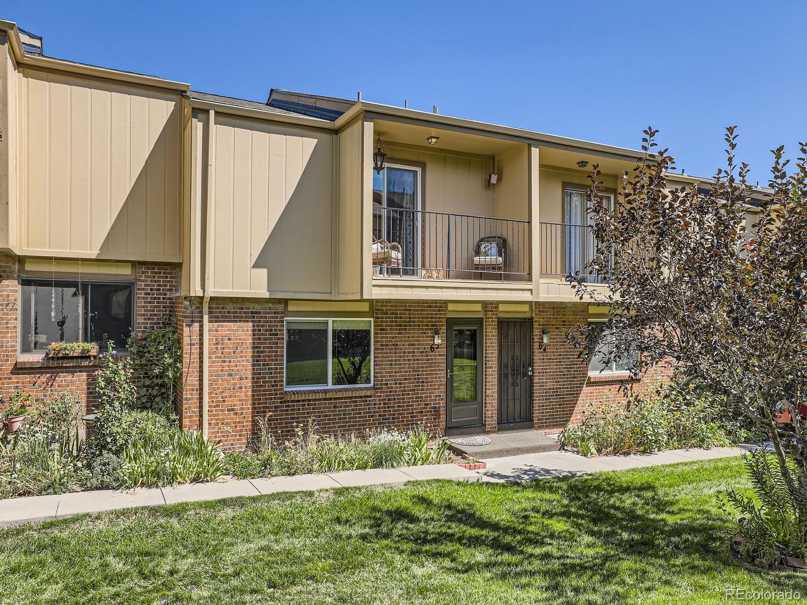 Photo 1 of 29 of 750 Tabor Street 63 townhome