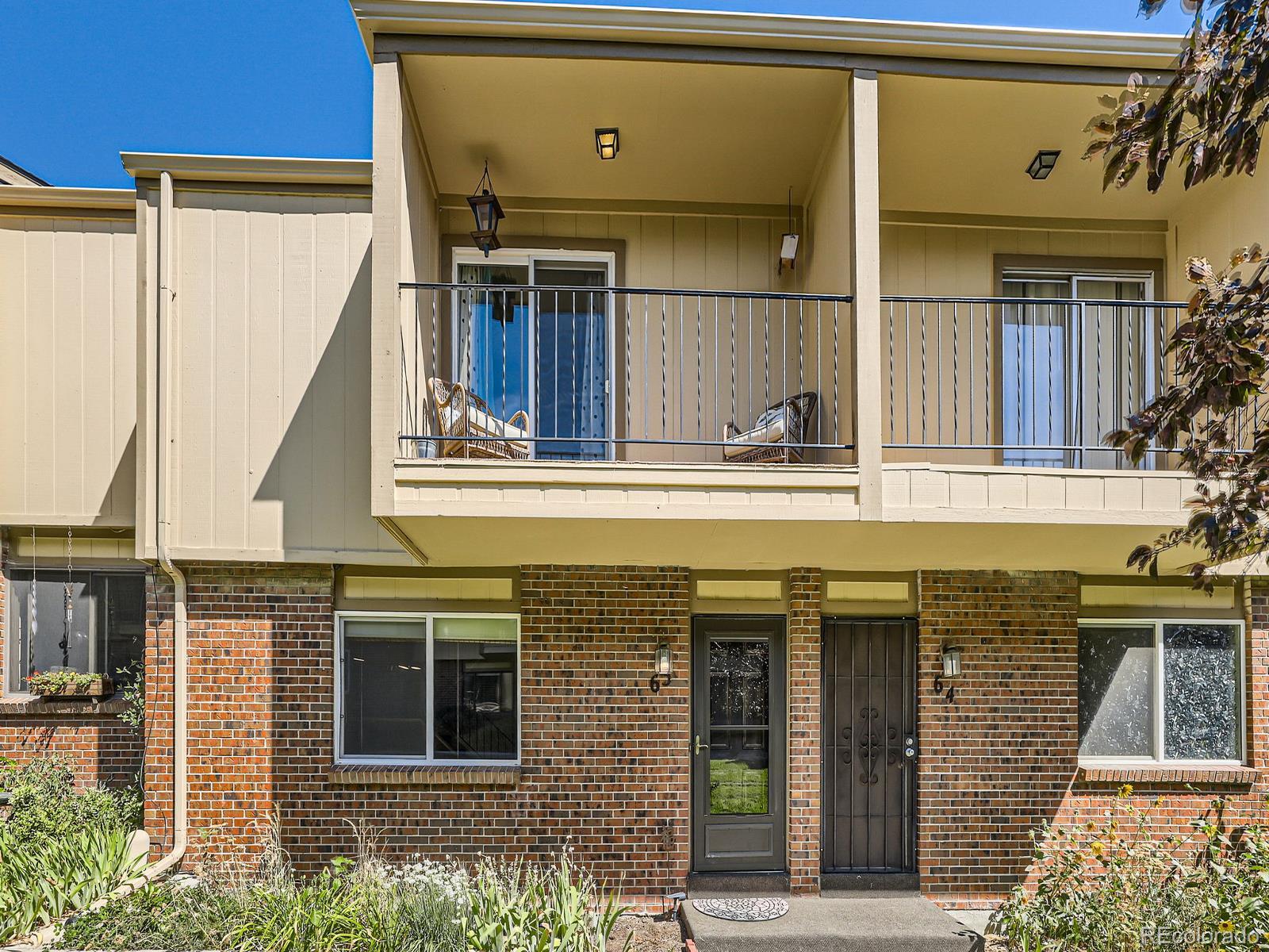 Photo 2 of 29 of 750 Tabor Street 63 townhome