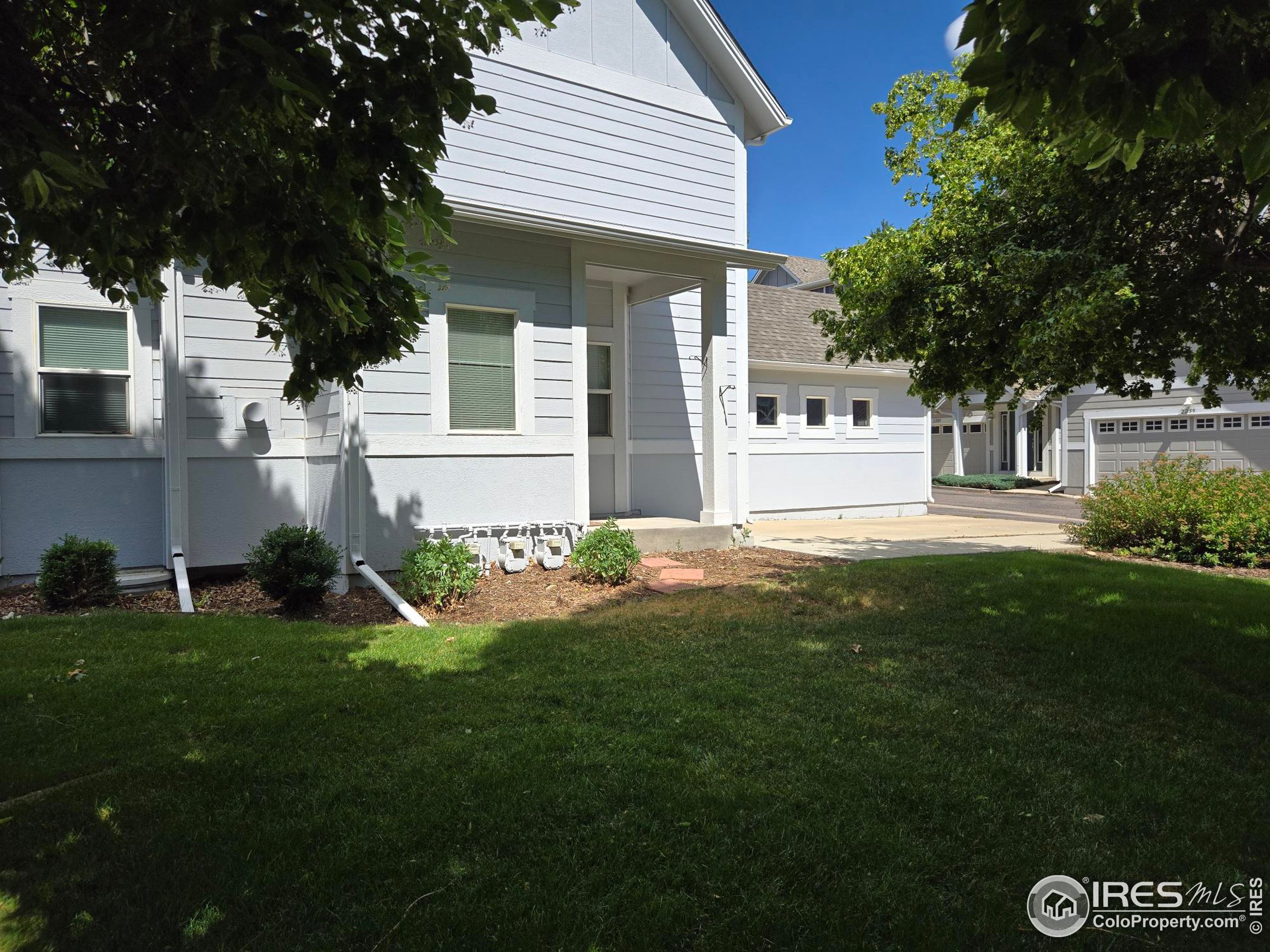 Photo 4 of 25 of 2273 Watersong Cir townhome