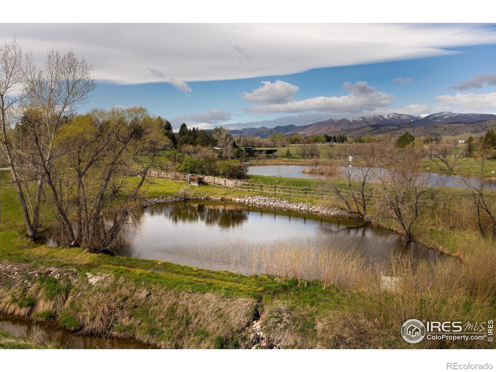 Photo 34 of 40 of 5575 Saint Vrain Road house