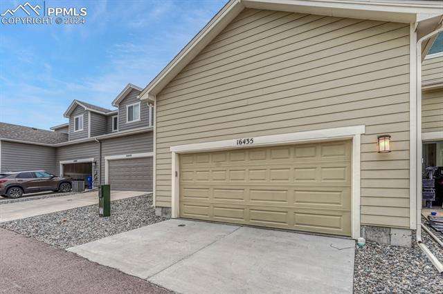 Photo 34 of 40 of 16435 Hay Barn Heights townhome