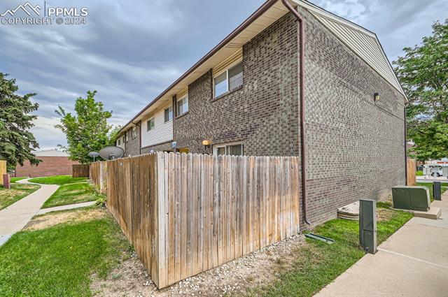 Photo 3 of 24 of 8075 Wolff Street K townhome