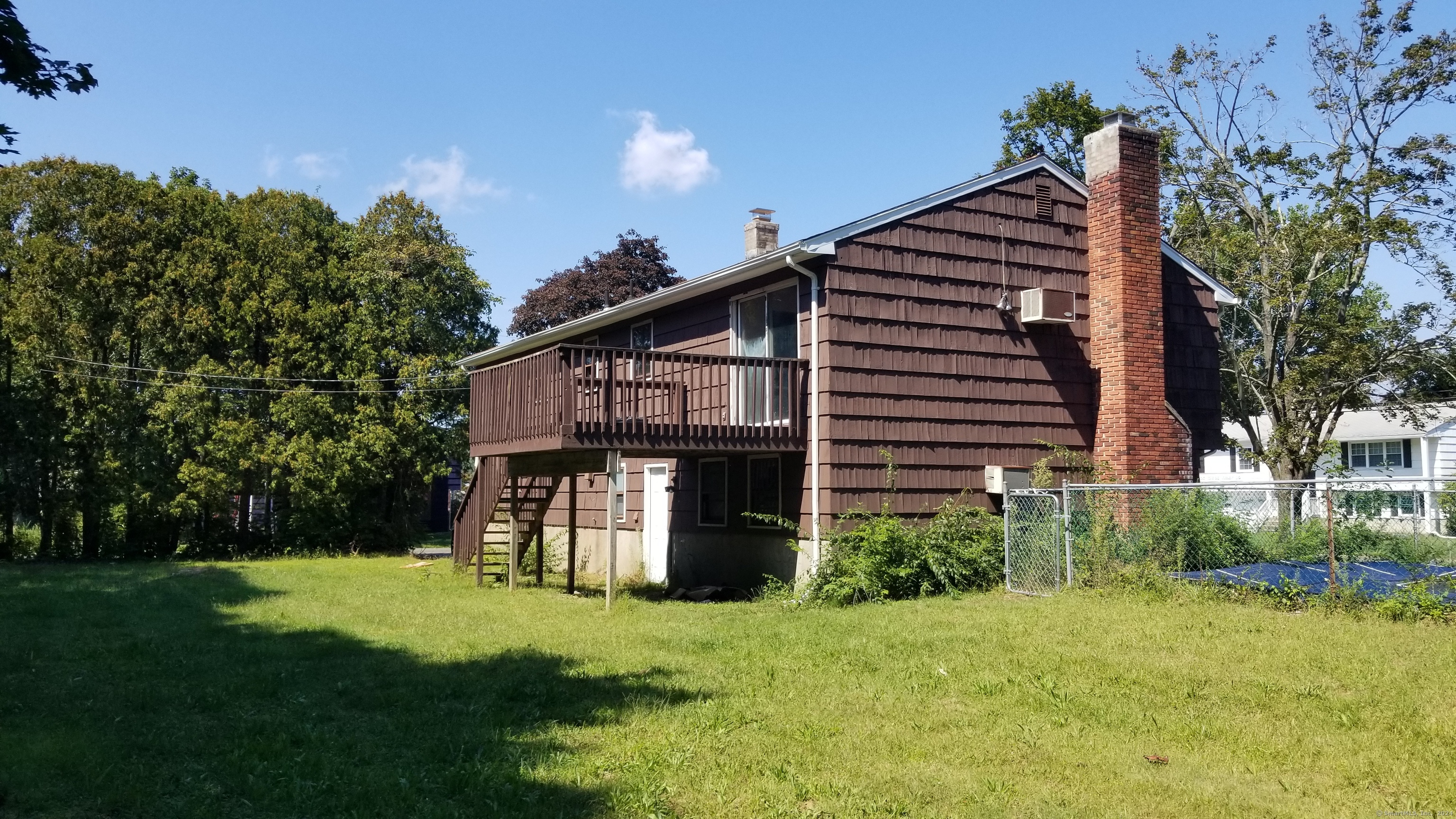 Photo 5 of 23 of 25 Jones Drive house