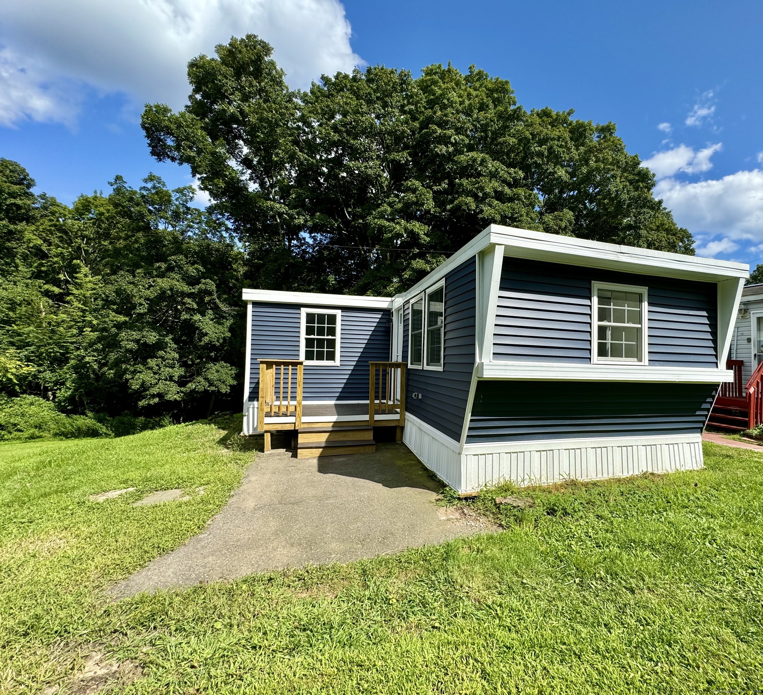 Photo 28 of 28 of 252 Leetes Island Road TRLR 18 mobile home