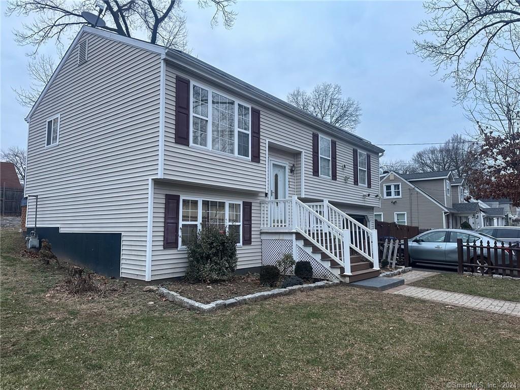 Photo 2 of 16 of 196 Alba Avenue house