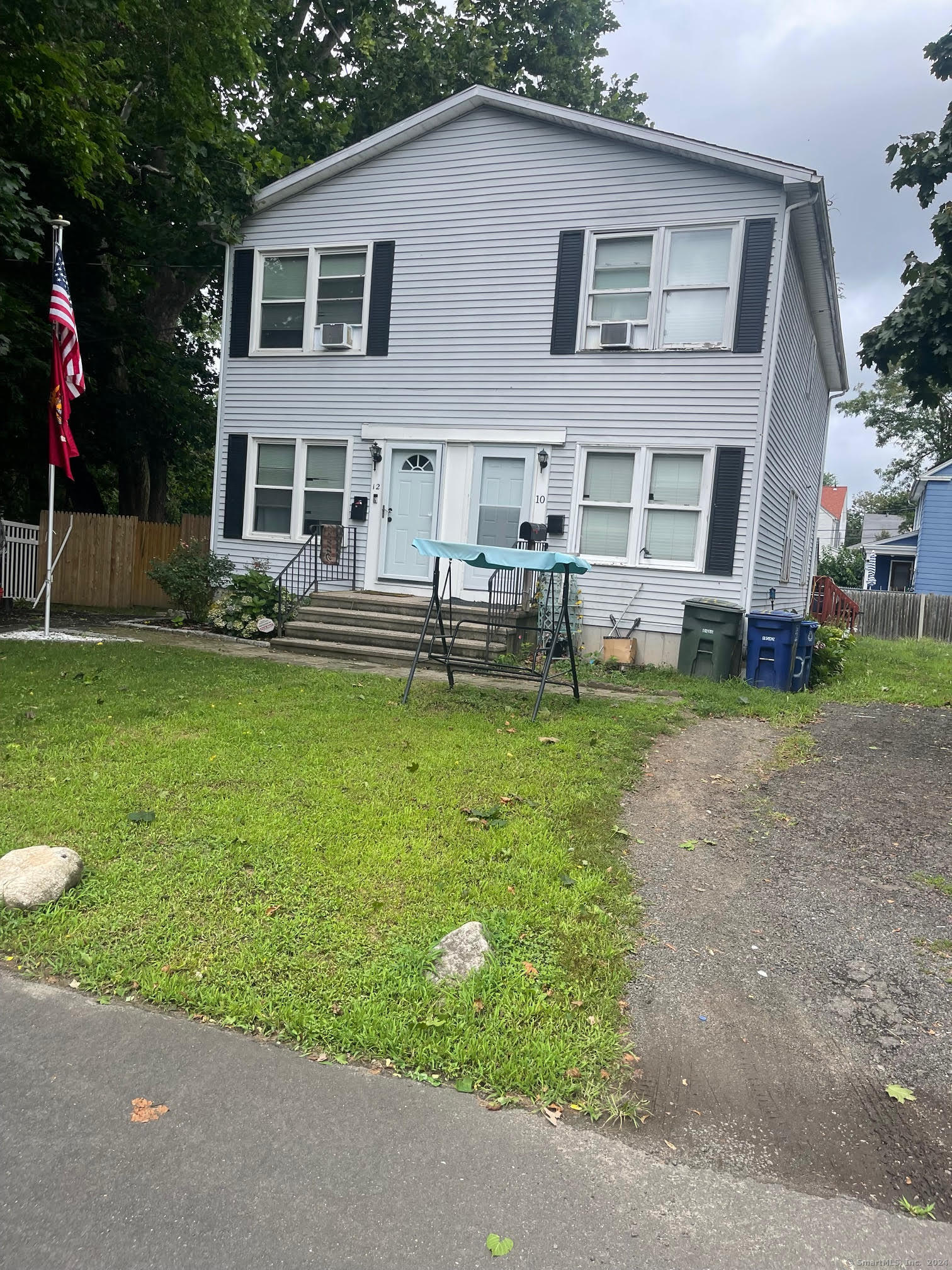 Photo 1 of 4 of 10 Arcadia Avenue house