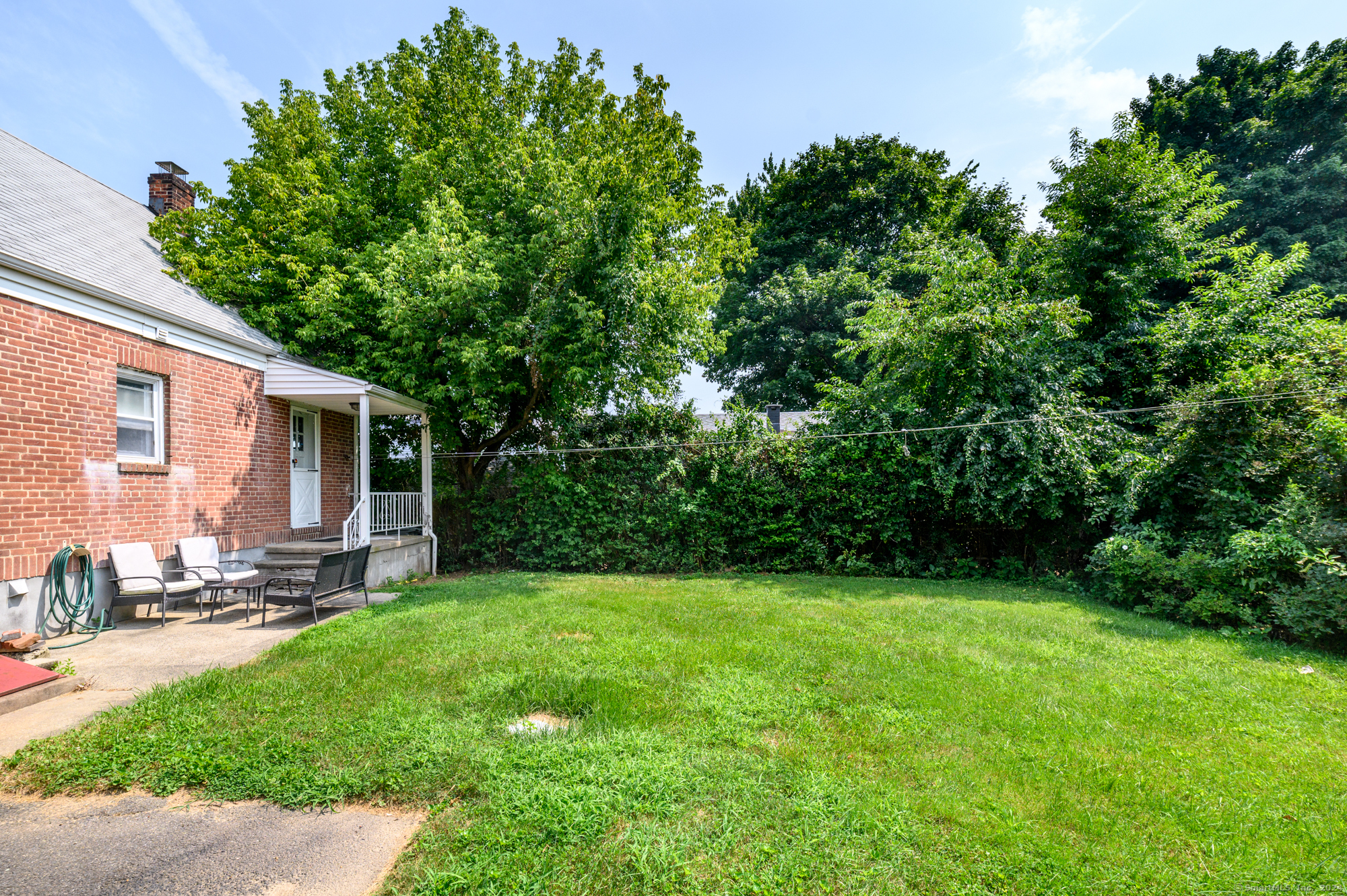 Photo 20 of 20 of 789 Burnsford Avenue house