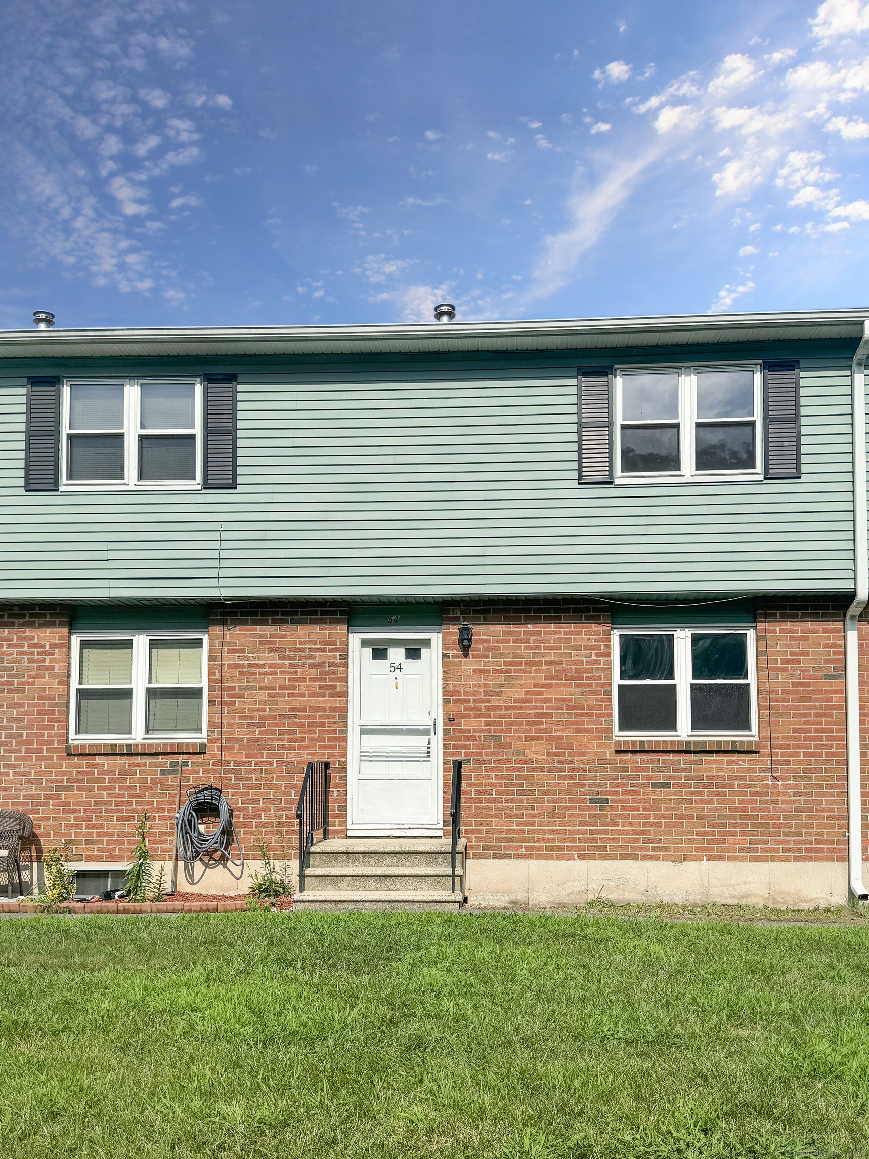 Photo 1 of 1 of 54 Robertson Street 54 townhome