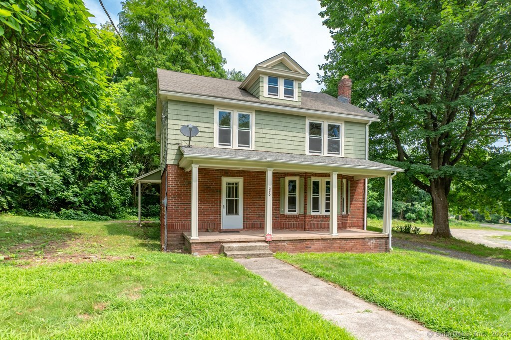 Photo 2 of 33 of 250 Terryville Avenue house