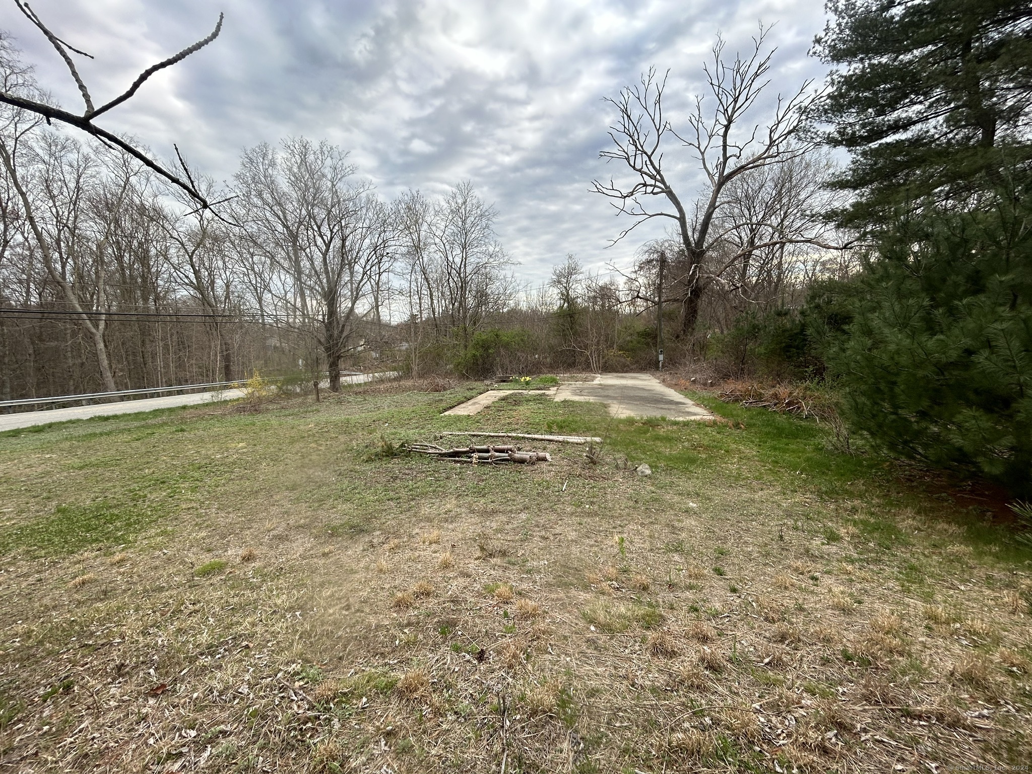 Photo 1 of 9 of 513 South Canterbury Road land