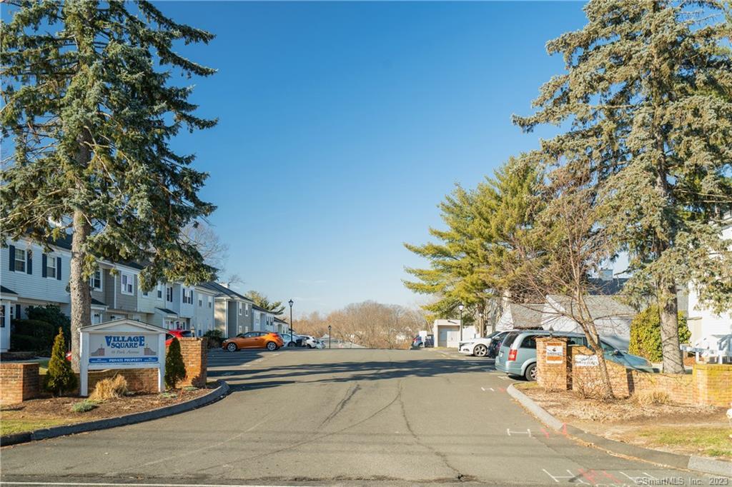 Photo 20 of 20 of 93 Park Avenue 1105 townhome