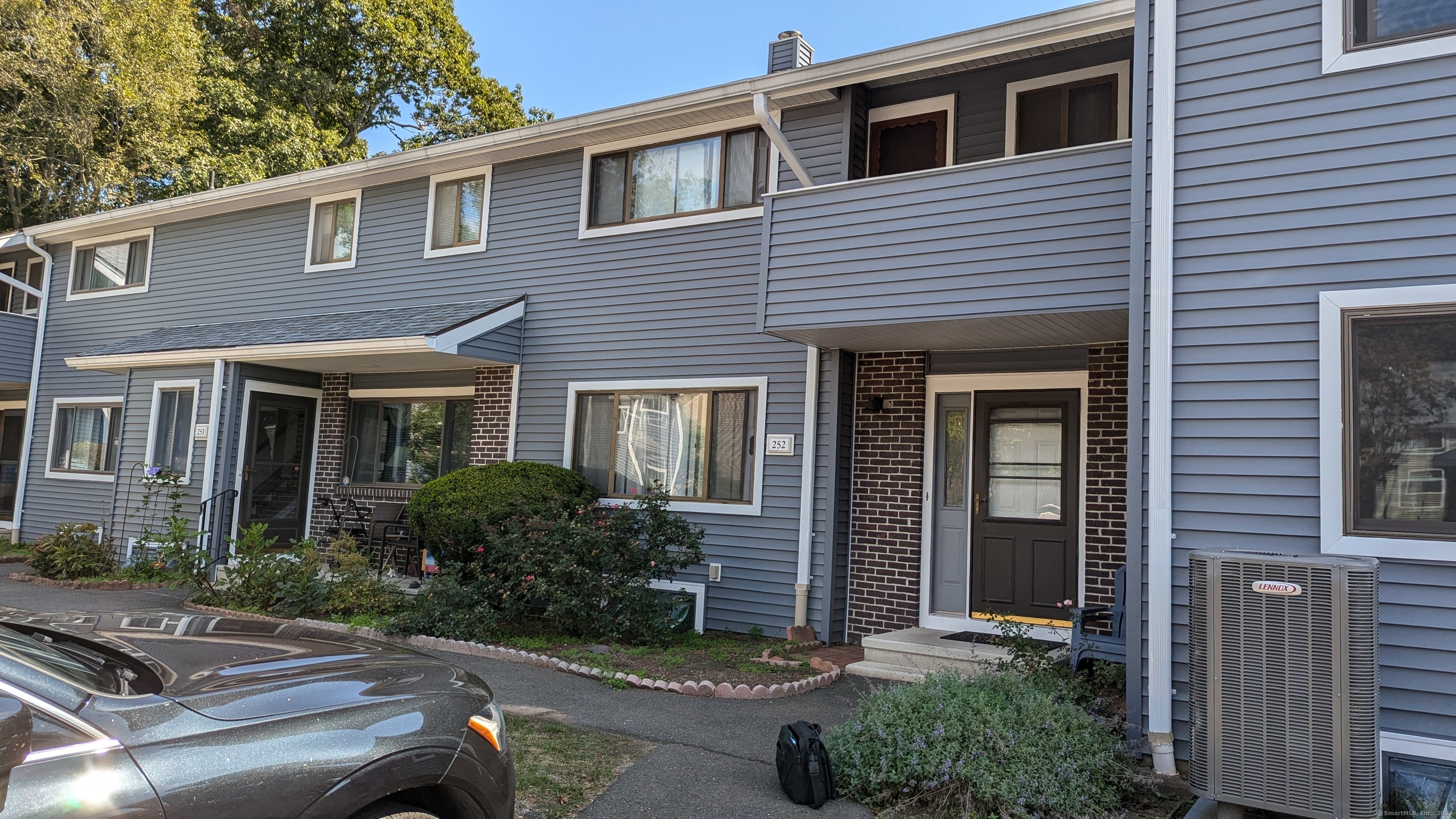 Photo 1 of 21 of 252 Shagbark Drive 252 townhome