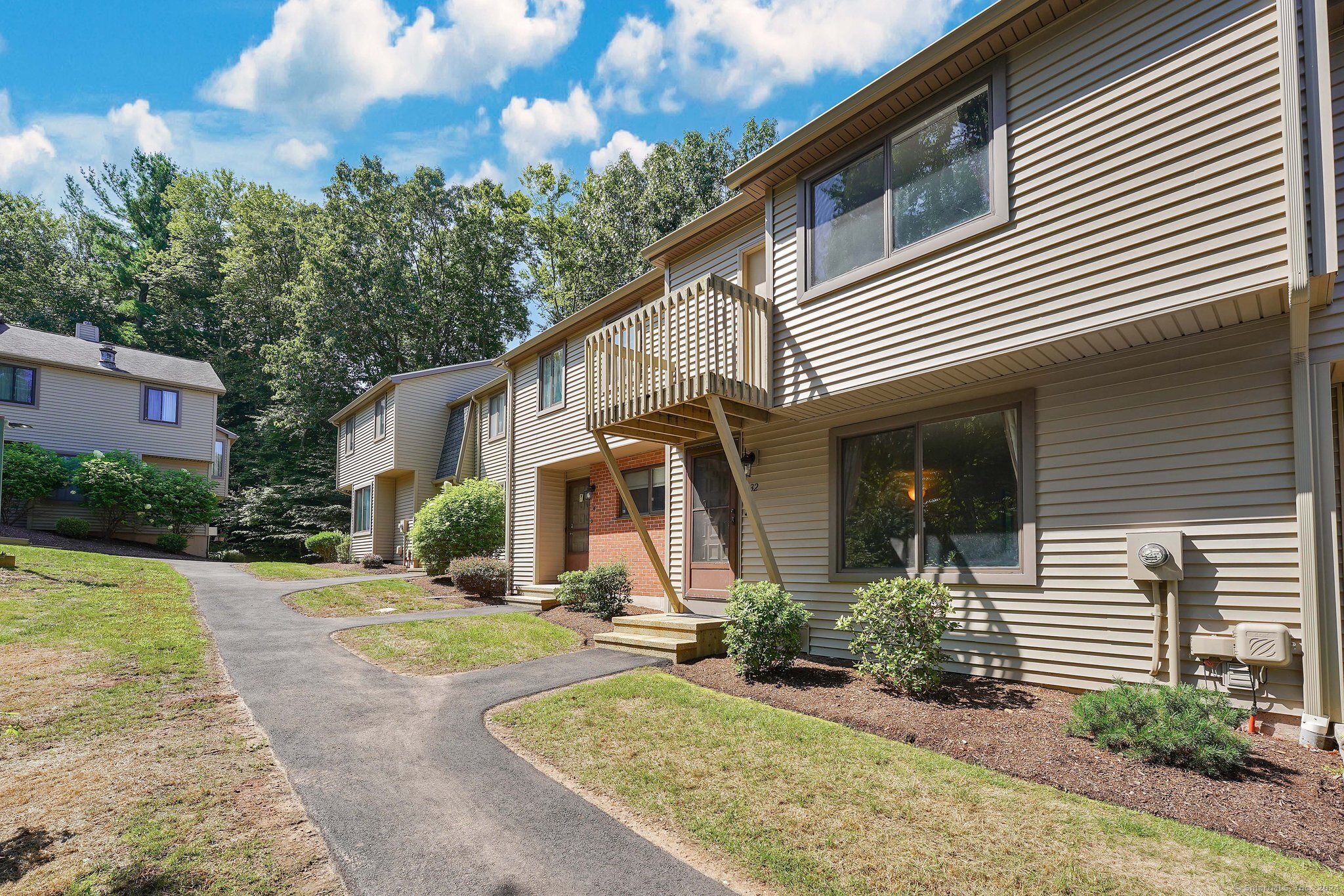 Photo 1 of 32 of 32 Hitching Post Lane 32 townhome