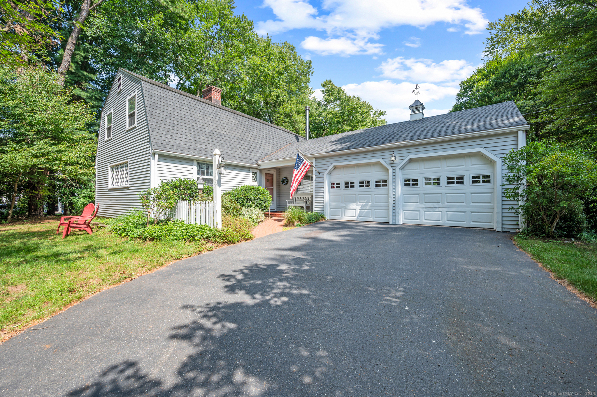 Photo 1 of 36 of 102 Harvest Lane house