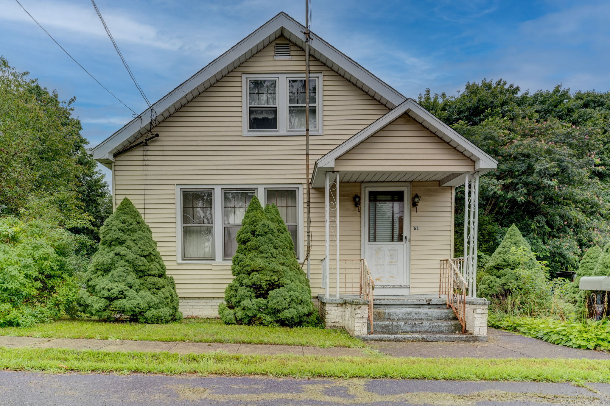 Photo 1 of 34 of 61 Hobson Avenue house