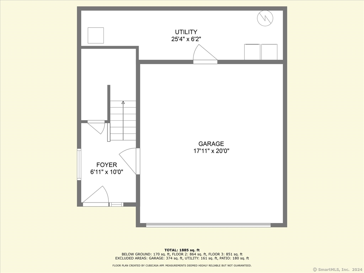 Photo 4 of 32 of 2720 State Street APT 17 townhome